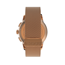 Load image into Gallery viewer, NoiseFit Fusion Hybrid Smart Watch with Leather Strap (Classic Black)
